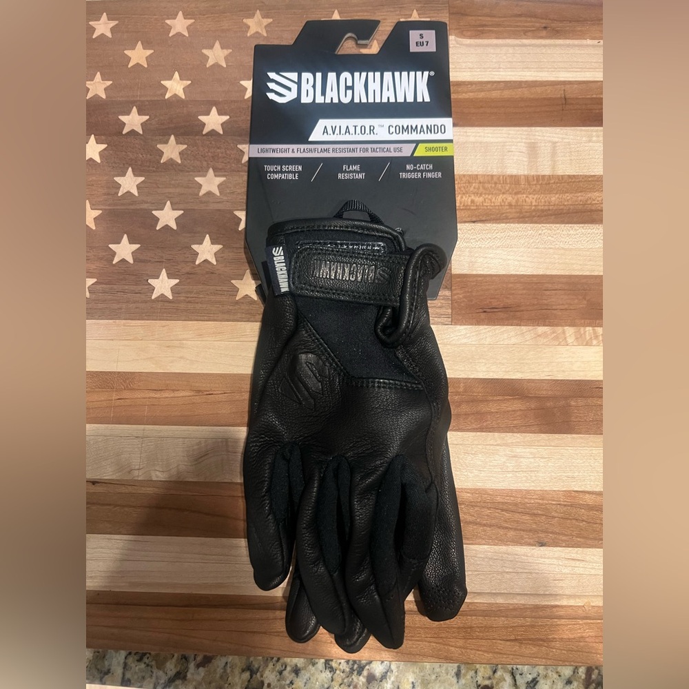 Aviator Commando Shooting Black Gloves - Small